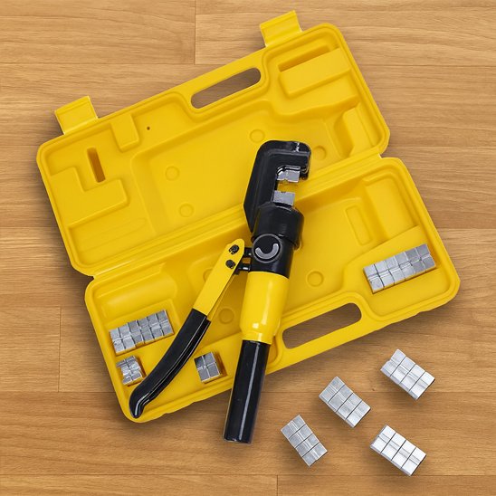 Pince a sertir​ poignées ergonomiques bicolores